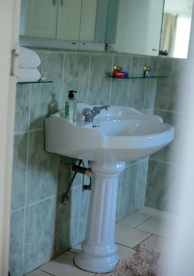 The Ad Lib Executive Lodge Lilongwe Bagian luar foto
